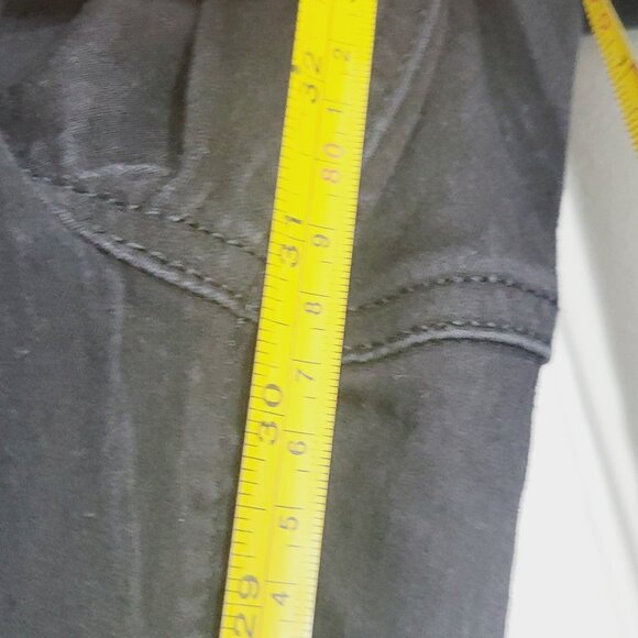 Jeaniologie Women's Black Cotton Blend Regular Rise Jegging Skinny Jean Size 12 - Picture 11 of 13